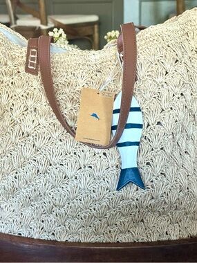 Brand New Tommy Bahama Oversized Traveler Tote